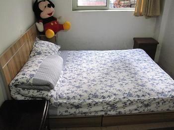 Wuhan Wansongyuan Guoshun Hostel Zewnętrze zdjęcie